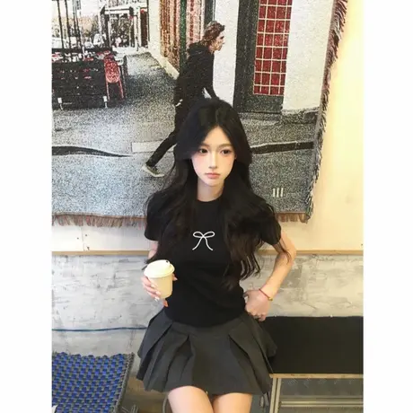 黑色正肩短袖t恤女夏新款蝴蝶结显瘦收腰美式修身设计感短款上衣商品大图