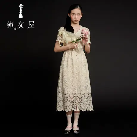淑女屋官方旗舰店官网正品2022年新款蕾丝公主系列气质收腰连衣裙图片