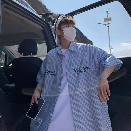 条纹宽松短袖衬衫男夏季外穿休闲上衣服潮流翻领薄款透气衬衣外套商品大图