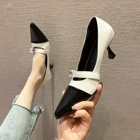 时尚小众尖头细跟皮带扣高跟鞋女2024新款春秋季网红气质浅口单鞋图片