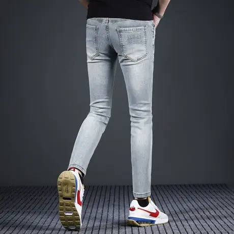 夏季九分牛仔裤男修身小脚2024新款浅色潮牌弹力男士裤子9分裤薄图片