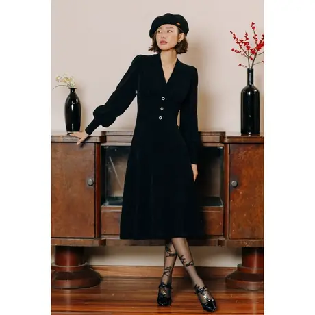 弥古法式v领黑色针织连衣裙秋冬内搭长款收腰毛衣裙女打底小黑裙商品大图