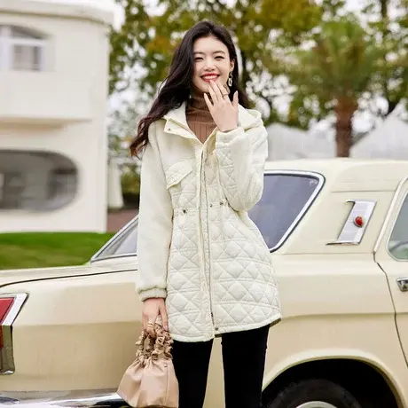时尚气质保暖棉服外套2022年冬季新款淑女温柔甜美显瘦通勤外套图片
