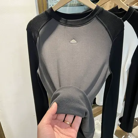 设计感拼接撞色钉珠长袖T恤女2023春秋装新款洋气别致打底衫上衣商品大图