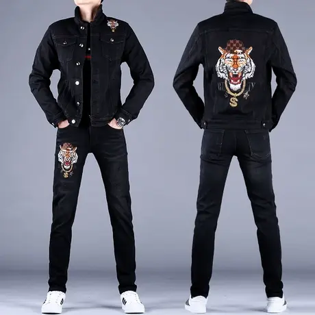 2023新款刺绣牛仔套装男黑色牛仔外套夹克男上衣修身小脚裤子轻奢图片