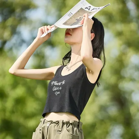 唐狮夏季针织打底背心女内搭美式针织无袖上衣辣妹外穿烫银白图片