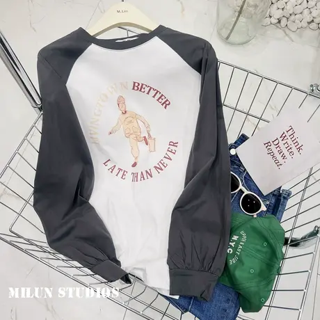 韩系复古美式印花插肩袖上衣2022秋款设计感T恤打底衫中长款宽松商品大图