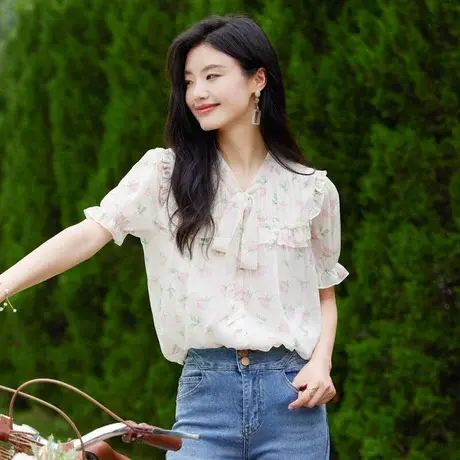 时尚温柔气质碎花雪纺衫2023年夏季新款淑女甜美显瘦通勤宽松上衣图片