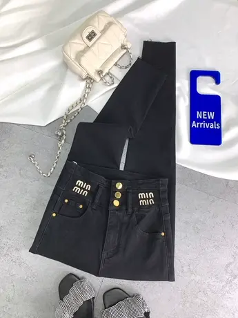 排扣金属min字母牛仔小脚裤2024春夏新款显瘦百搭高腰弹力包臀裤图片