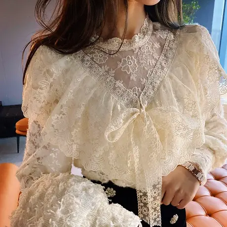 粉红大布娃娃春款名媛气质拼接蕾丝衫花边圆领洋气打底上衣女2022商品大图