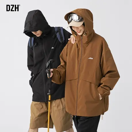 情侣冲锋衣男士秋季外套2023新款高级感美式机能工装夹克男登山服商品大图