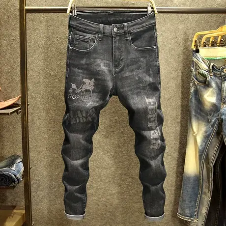 春秋款黑色男士牛仔裤修身潮牌小脚裤2024年新款印花嘻哈裤子男潮商品大图