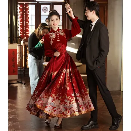 红色马面裙敬酒服新娘旗袍2023新款新中式结婚礼服订婚套装婚服女图片