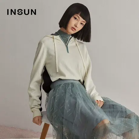 恩裳冬季撞色拼接羊毛连帽针织衫图片