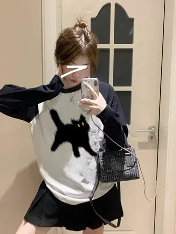 插肩袖拼色纯棉长袖t恤女秋季宽松韩版小众设计感内搭打底衫上衣图片