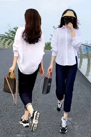 简约休闲风白色薄款衬衫女2023夏季设计感小众高级侧弧形宽松衬衣商品大图