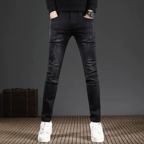 黑色牛仔裤男款秋冬款修身小脚2023新款潮牌烫钻弹力男士裤子痞帅图片