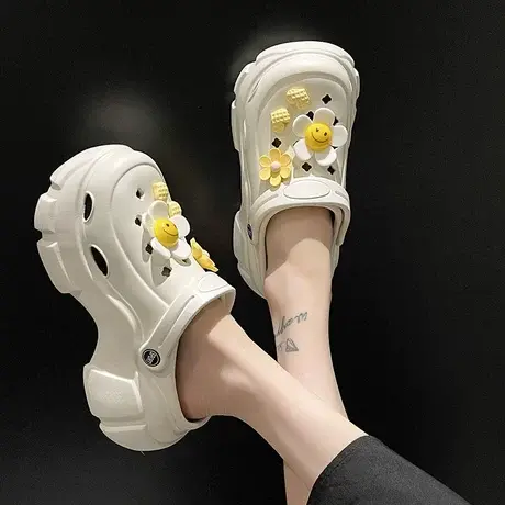 高跟洞洞鞋女可爱太阳花松糕厚底防滑包头沙滩凉鞋夏季外穿凉拖鞋图片