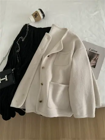 精致复古纽扣圆领毛衣外套女秋冬不起球不掉毛宽松珍珠绒开衫上衣商品大图