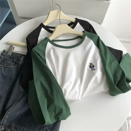 撞色刺绣小熊插肩袖圆领打底衫女初秋棉质中长款宽松T恤上衣韩版商品大图