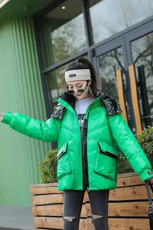 亮面免洗羽绒棉服女中长款2023年新款宽松加厚洋气欧洲站大码外套图片