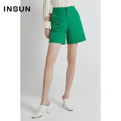 INSUN恩裳线上专选春季蜂蜜绿抗皱阔腿休闲短裤商品大图