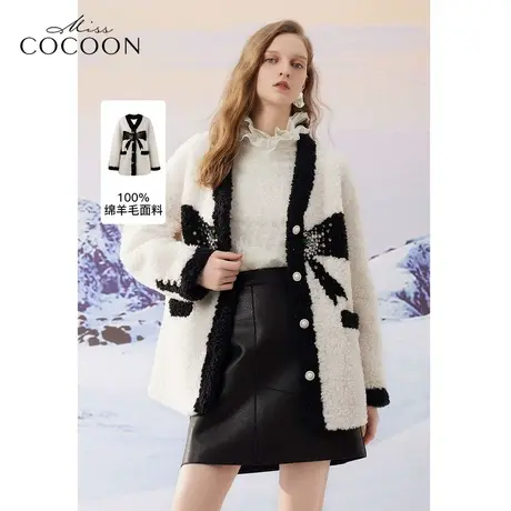 MISSCOCOON千金玛德琳2023冬新款女V领蝴蝶结手工钉钻绵羊毛皮草商品大图