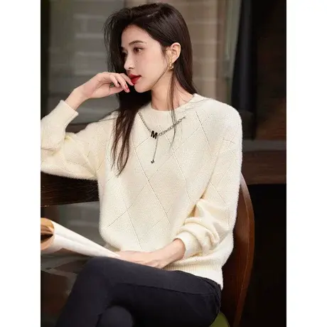 时尚气质毛衣2023年冬季新款女装圆领百搭宽松短款温柔套头上衣商品大图