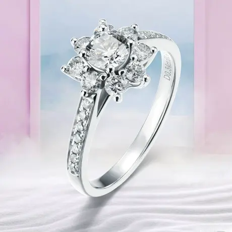 珂兰 白18K金钻石戒指钻戒30分50分太阳花订结婚求婚戒指女定制图片