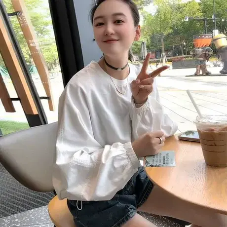 贴标抽绳长袖衬衣女2025秋季新款潮流时尚宽松百搭纯色圆领衬衫潮商品大图