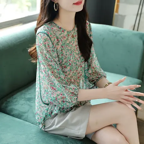 宝诗黎碎花短款雪纺衫女春装减龄2024薄款七分袖圆领新款拼接上衣商品大图