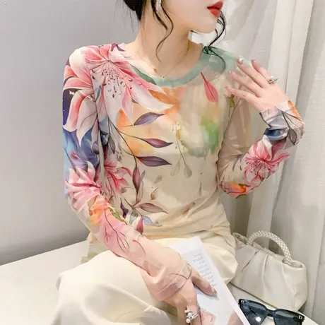 春秋2024新款T恤女网纱印花时尚气质内塔上衣女修身显瘦长袖小衫商品大图