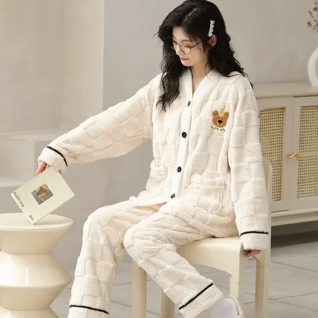 南极人珊瑚绒睡衣女士加厚加绒秋冬季法兰绒家居服套装2023年新款图片