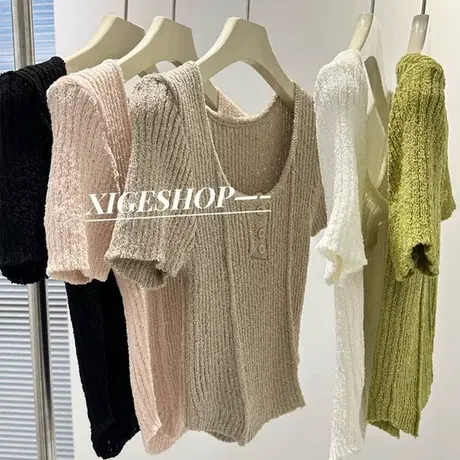 修身鱼骨线甜辣针织上衣女春夏显瘦U领三粒扣紧身弹力短款小上衣商品大图