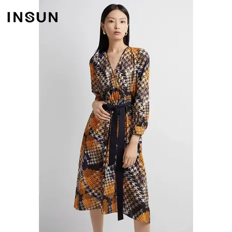 INSUN恩裳线上专选秋季印花轻薄飘逸感连衣裙图片