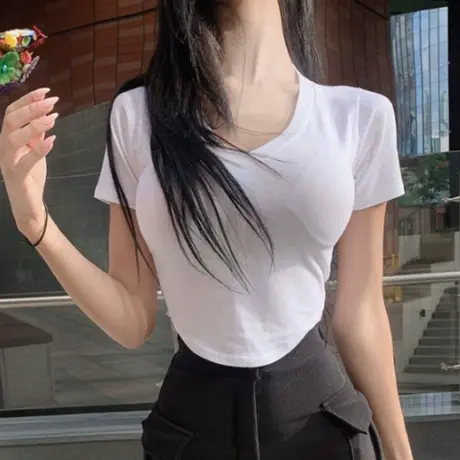 好穿到哭泣！QD209简约百搭4色 性感显胸V领露腰弧形下摆t恤女sp图片