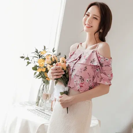 桔熊夏季韩版温柔风碎花露肩一字领雪纺衫上衣女大码AB15490图片