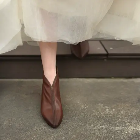 Artmu阿木原创复古靴子女2023新款短靴女春秋单靴粗中跟尖头踝靴商品大图