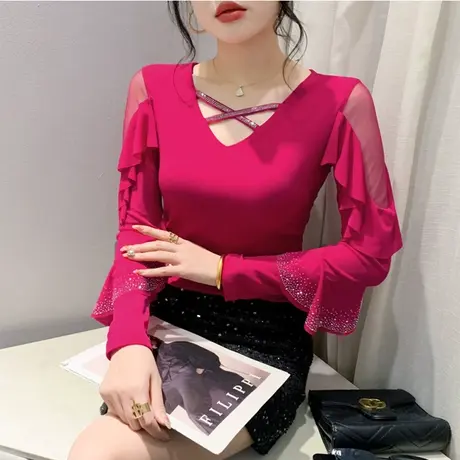 性感交叉V领打底衫长袖网纱时尚镂空重工荷叶边烫钻上衣女修身T恤图片