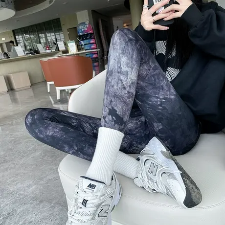 鲨鱼皮打底裤女外穿2023年春秋新款高腰弹力收腹显瘦水墨画芭比裤图片