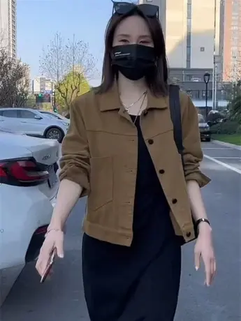 牛仔外套女短款小个子2023春秋新宽松设计感小众美式复古外套上衣图片