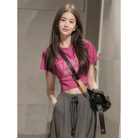 甜酷辣妹风短袖t恤女夏季美式修身小众独特多巴胺穿搭短款上衣ins商品大图