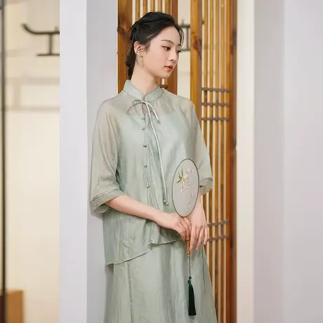 素飞新中式2023年新款夏季绿色压褶仙气唐装上衣立领禅茶服两件套商品大图