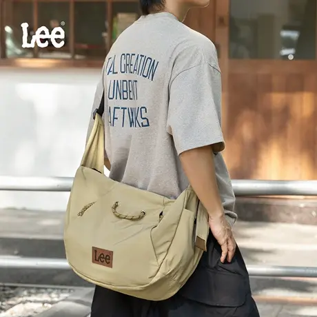 Lee时尚斜挎包男2026新款潮流单肩包大容量百搭休闲流行饺子包女图片
