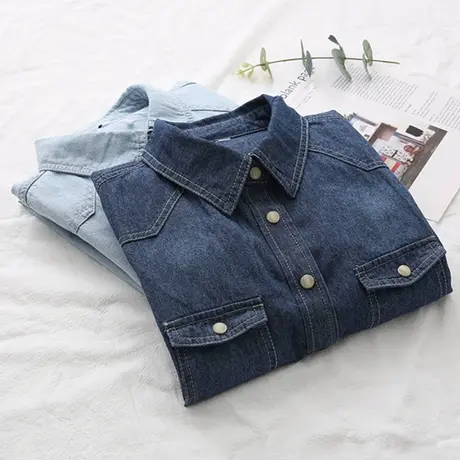 牛仔衬衫女长袖早秋春装新款休闲外套韩范显瘦加大码打底衬衣学生图片