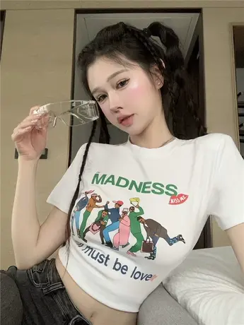 白色正肩短袖T恤女夏季新款修身辣妹bm风短款设计感高腰半袖上衣图片