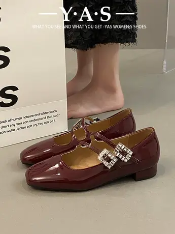 2024春玛丽珍鞋粗跟法式方头高跟鞋气质一字带水钻漆皮上班单鞋女图片