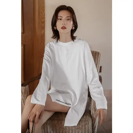 弥古白色长袖纯棉t恤女秋不规则开叉打底衫秋冬叠穿内搭休闲上衣图片