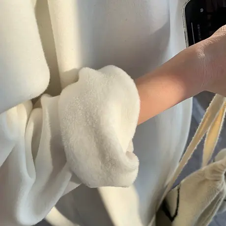 白色打底衫女秋冬大码内搭ins潮加绒圆领长袖t恤女胖mm显瘦上衣商品大图