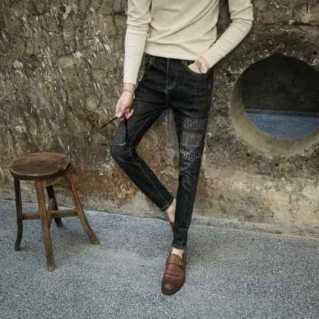 春秋新款个性烫钻修身牛仔裤男士青年长裤百搭铅笔裤显瘦小脚裤图片